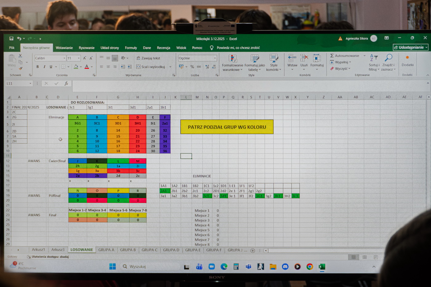 Zdjęcie Mikołajkowy Turniej Piłki Siatkowej 05.12.2025fcddee64-9d8f-4e50-8bea-d5e2628e8716.jpg w galerii VI Mikołajkowy Turniej Piłki Siatkowej Trójek